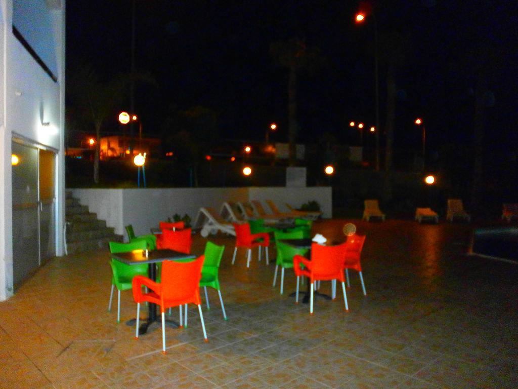 Cordelia Hotel Apartments Agia Napa Buitenkant foto