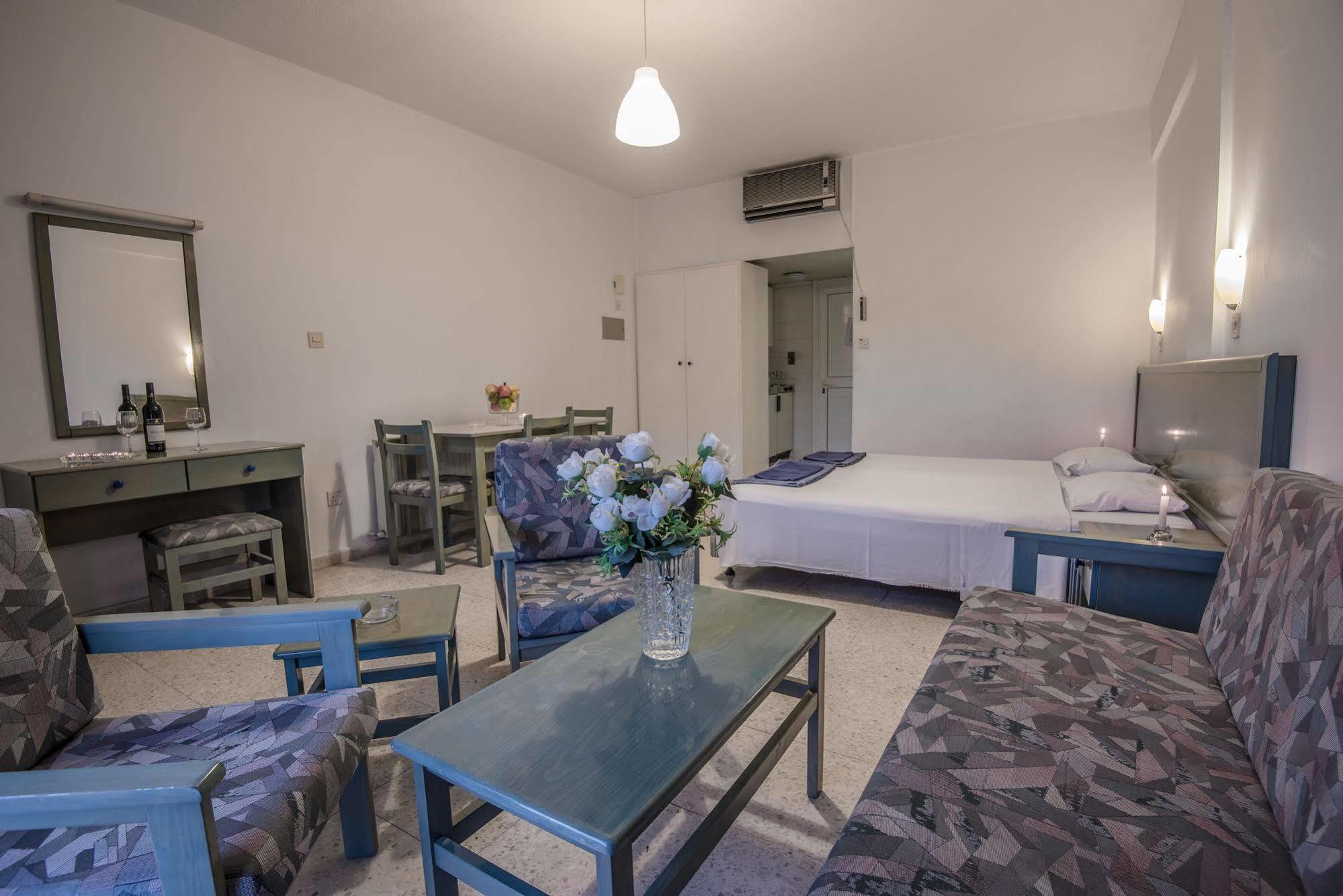 Cordelia Hotel Apartments Agia Napa Buitenkant foto