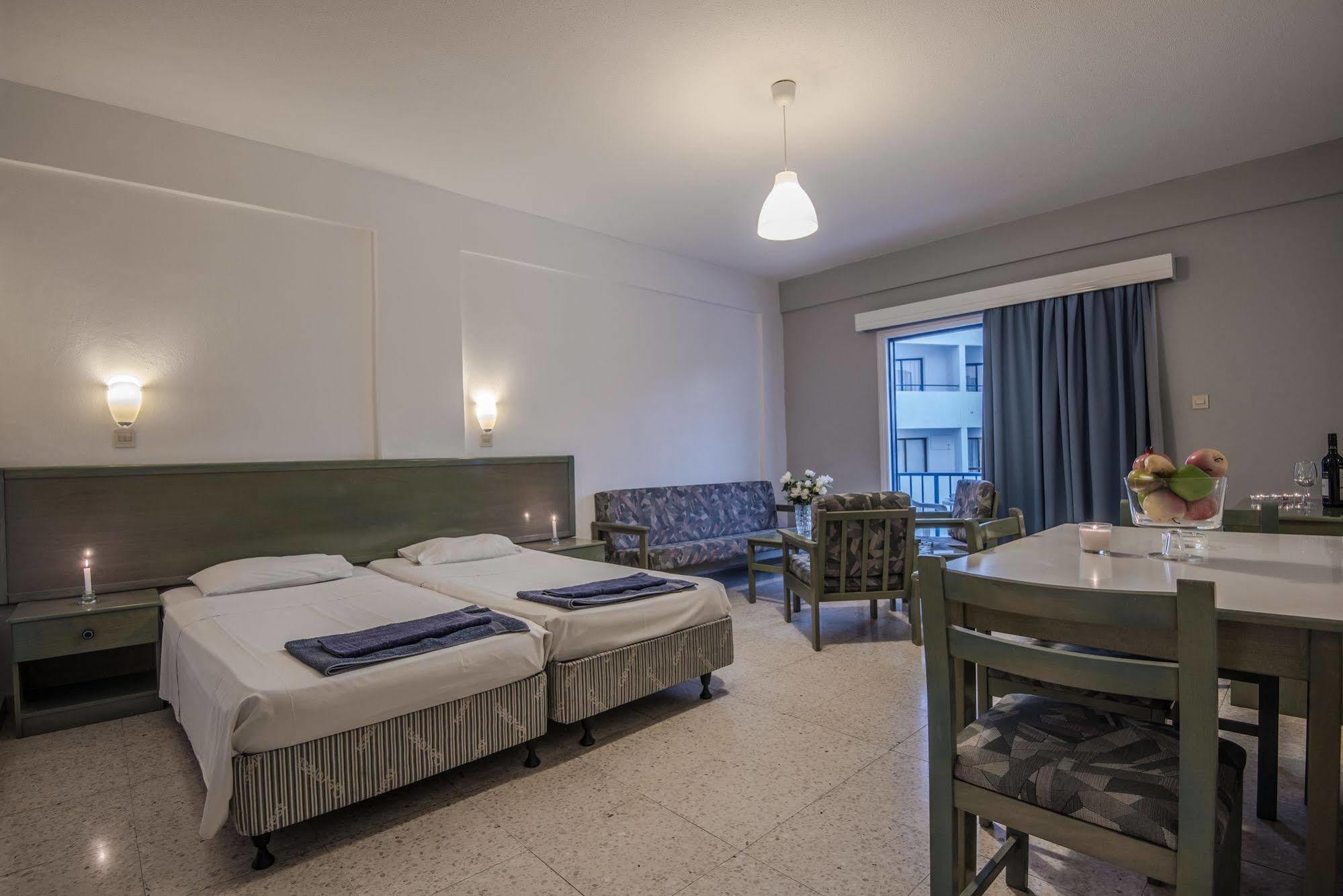 Cordelia Hotel Apartments Agia Napa Buitenkant foto