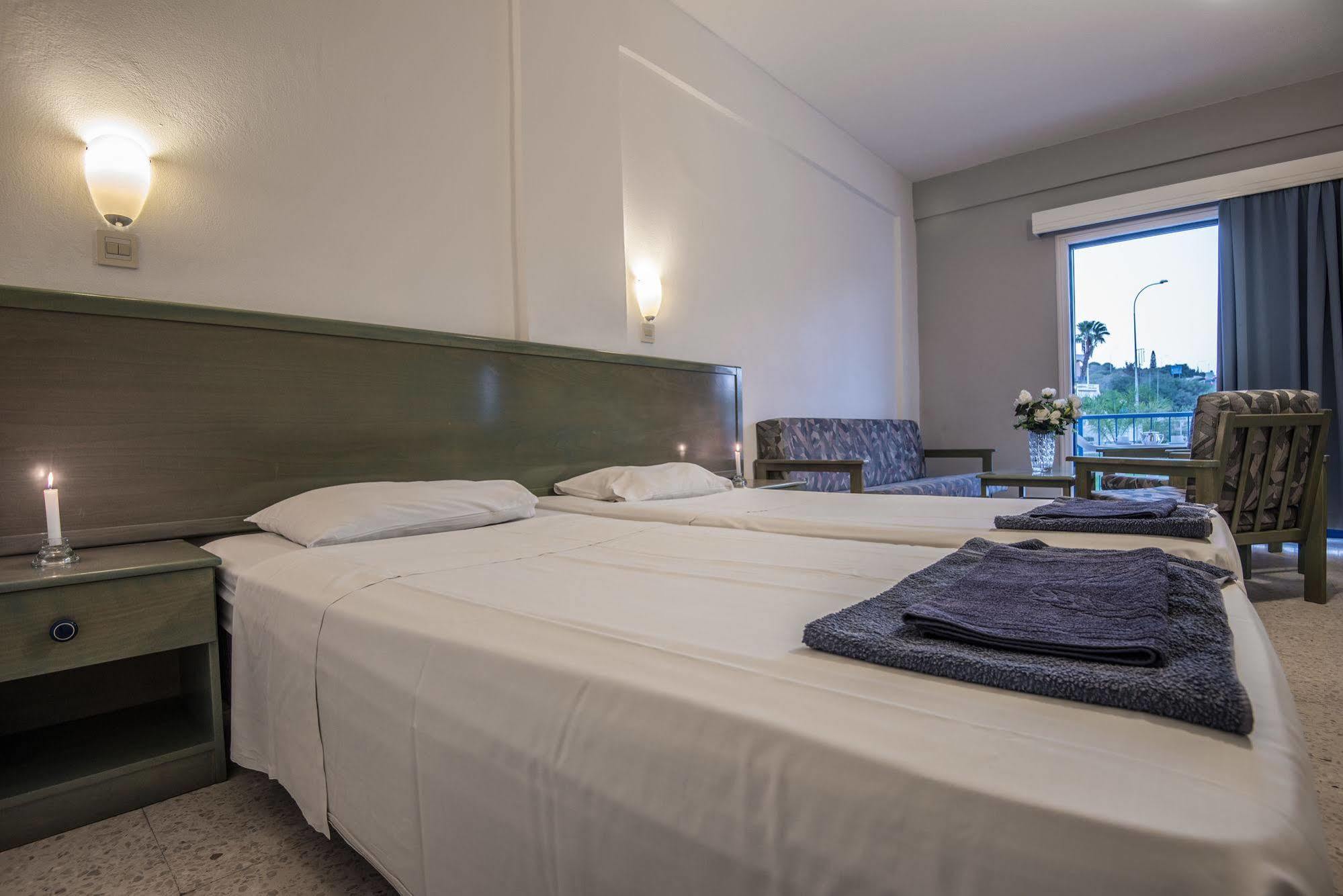 Cordelia Hotel Apartments Agia Napa Buitenkant foto